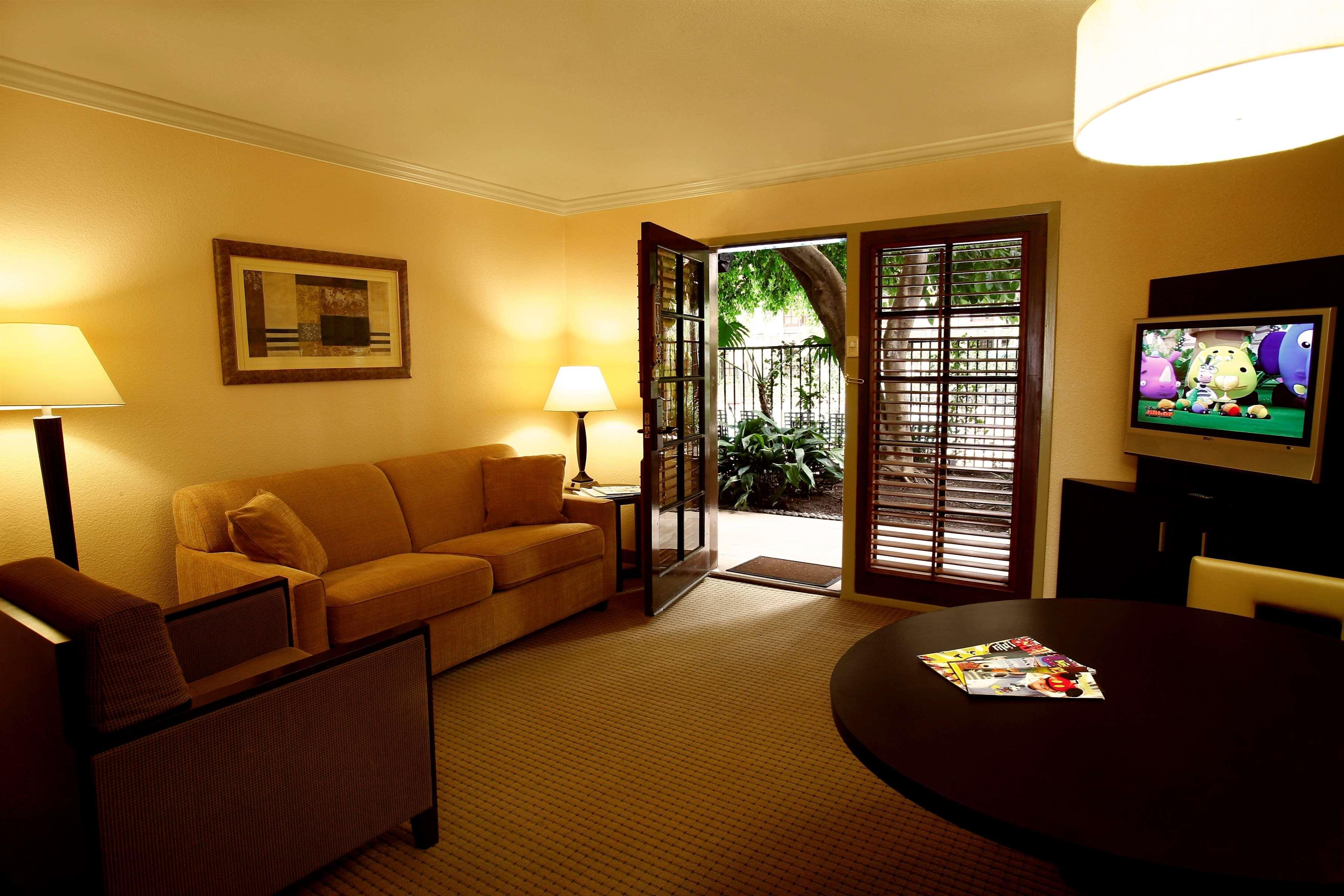 Buena Park Grand Hotel & Suites Zewnętrze zdjęcie