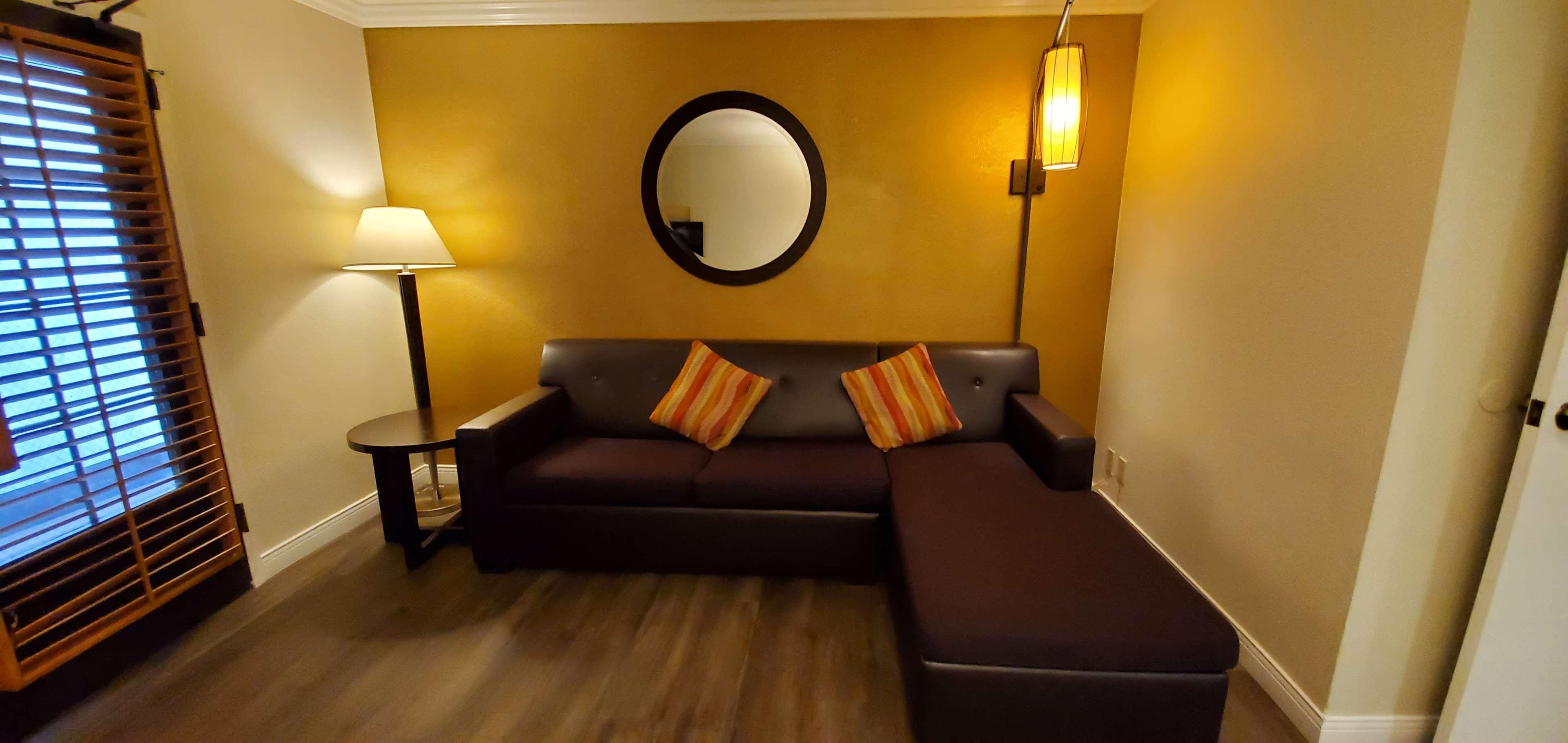 Buena Park Grand Hotel & Suites Zewnętrze zdjęcie