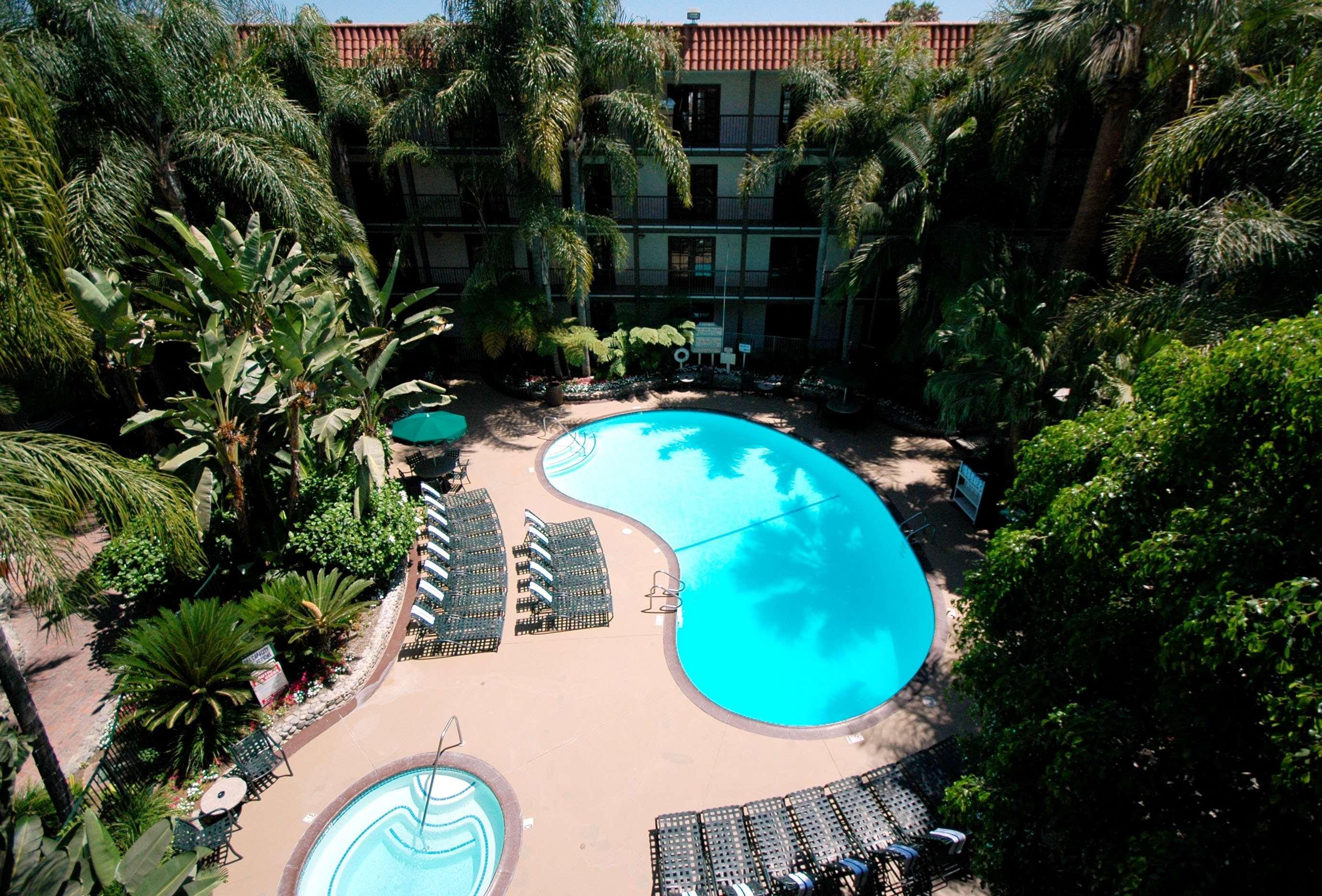 Buena Park Grand Hotel & Suites Zewnętrze zdjęcie